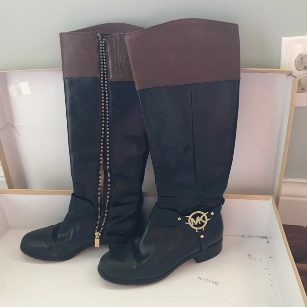 Michael Kor boots size 6